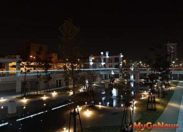 台南「河樂廣場」7日啟用