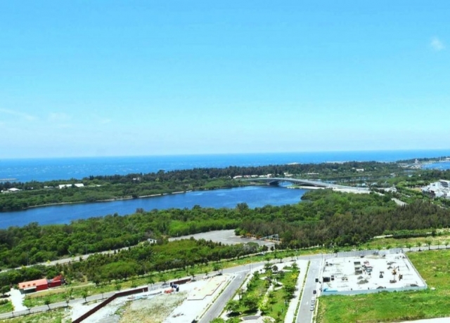 三強合購面對亞果遊艇碼頭1582坪地 蓋逾30層最美地標海景豪宅