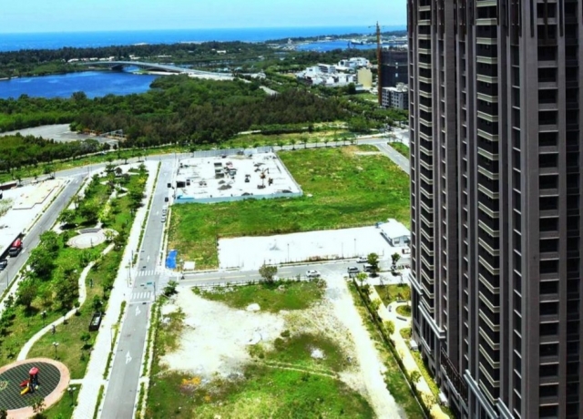 安平港灣坐擁優美景觀 大建商紛搶推超高層景觀大樓