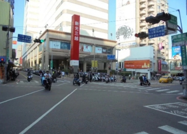 台南新光三越中山店4度蟬聯地王 每坪約108.4萬元