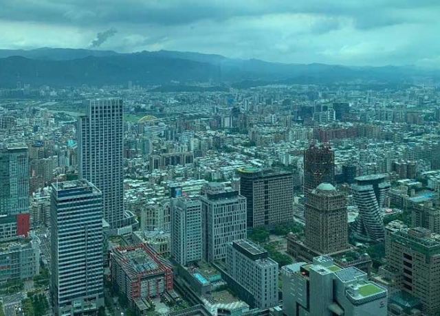 邀八家公股銀「座談」打炒房 央行鎖定工業區土建融