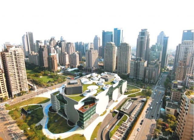 華建砸13.24億獵三地 首度揮軍台中