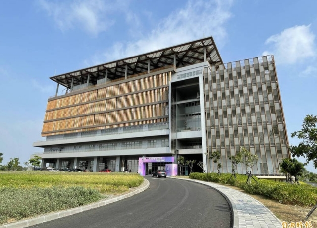 築巢引鳳 沙崙科學城「資安暨智慧科技產業研發大樓」開幕