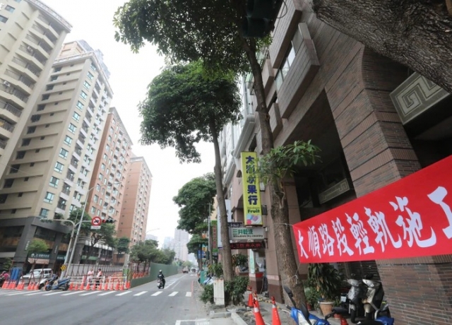 高雄環狀輕軌黑暗期免驚 「全球沒見過房價不漲反跌」