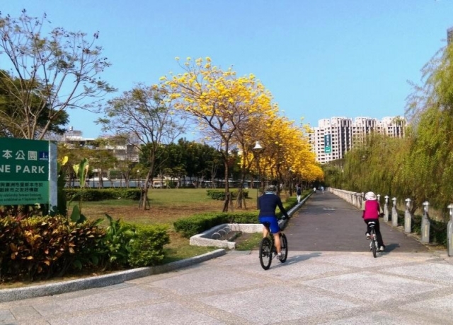 愛河蓮池潭自行車道獲最讚人氣獎 沿線大樓房價支撐高