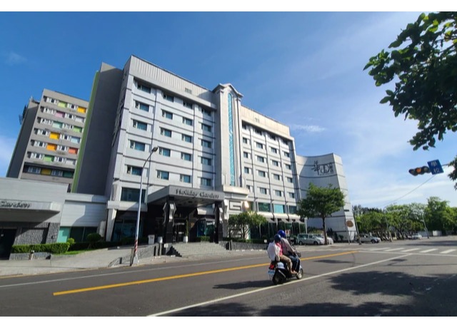 飯店慘業1｜63年華園30億喊賣　高雄11間飯店拋售潮總價81億