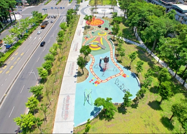 高雄》綠園道串雙城 左營段月底開放