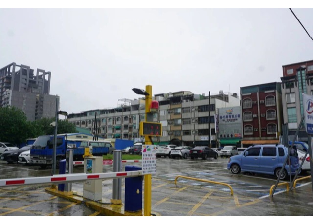 高雄車站改頭換面　新屋房價直逼3字頭