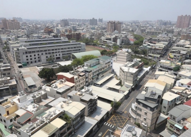 重大建設來襲 高市岡山大樓成交單坪破30萬元