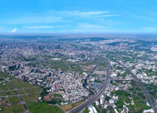 全年商用不動產交易破1600億元 再創歷史新高