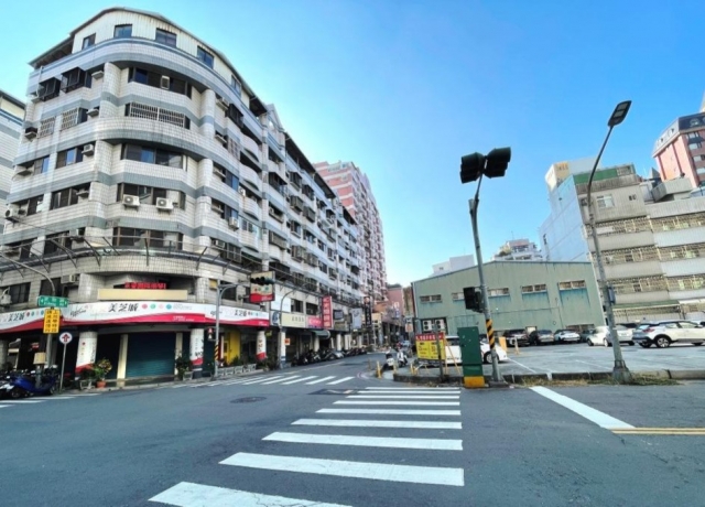 京城購龍華國中旁住四地再創天價 將推高質感大樓上看5頭