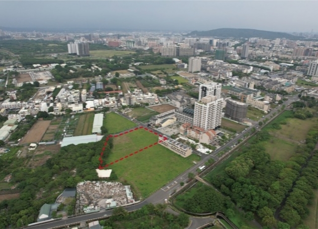 高市府釋楠梓近2千坪土地 建商砸重金搶大餅