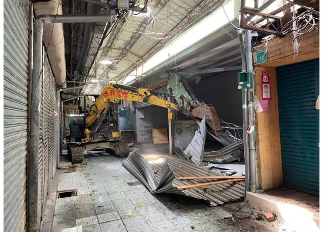 台南人的回憶 國華街三排露店今日拆除 預計2023年底完工