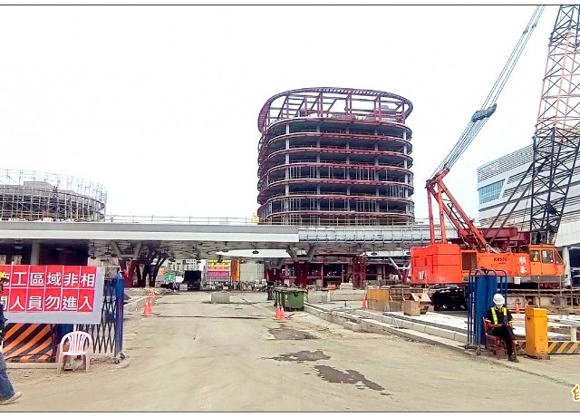 貫穿台鐵原軌道 站東路下月底通車