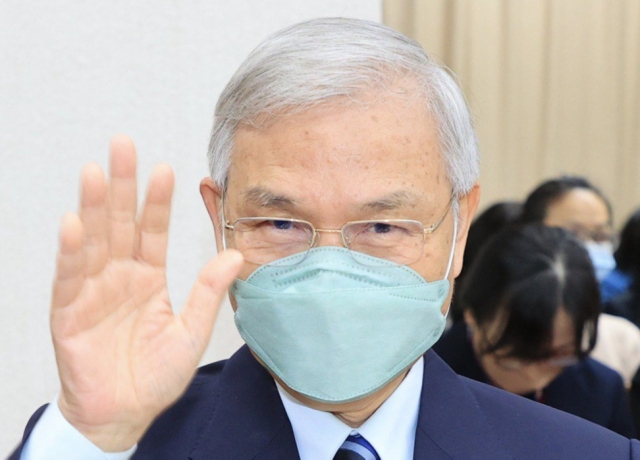 央行：房市明年上半年軟著陸