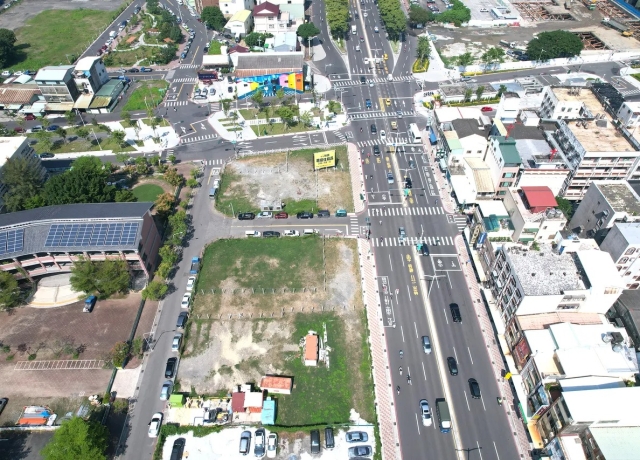 高市府賣地底價15.48億　面積小非精華區優先試水溫