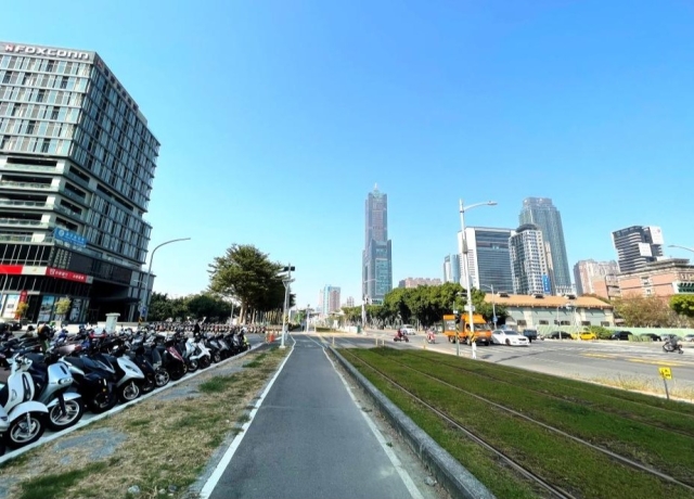 亞灣辦公室供不應求 高市府攜手中央推亞灣2.0 將吸550億投資