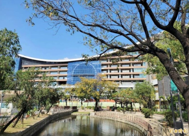 全國首座電影院車站！鳳山車站拚2025年中營運