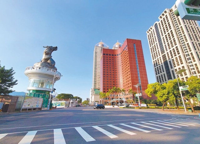 高市府：第三方評估 國賓符危老重建