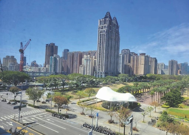 高雄房市 農16特區 成交量增價漲