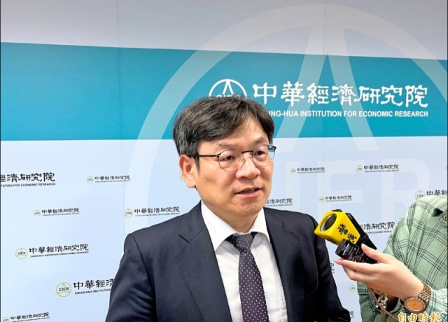 看好出口揚帆啟航 中經院上修今年GDP成長至3.38％