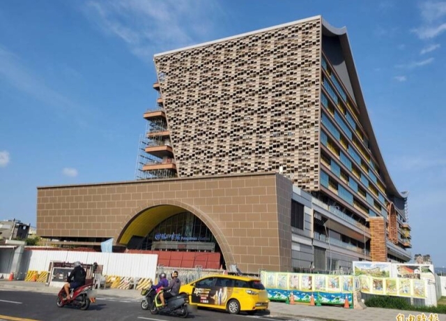 台鐵鳳山車站大樓7月完成招商 將引進電影院、文創聚落