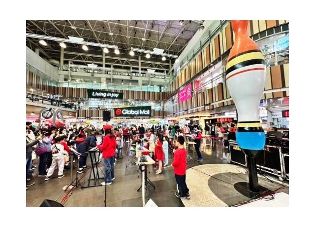 台鐵新左營站環球購物中心續約5年 消費便利左營站區房價見5