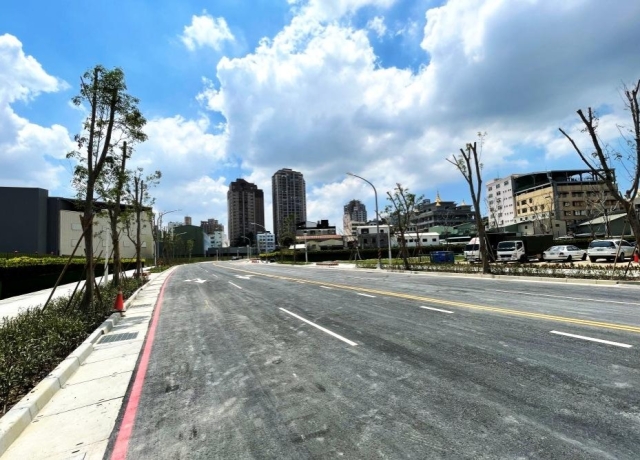 輕軌建設與龍德東路打通 107期與99期重劃土地 最高增值10倍