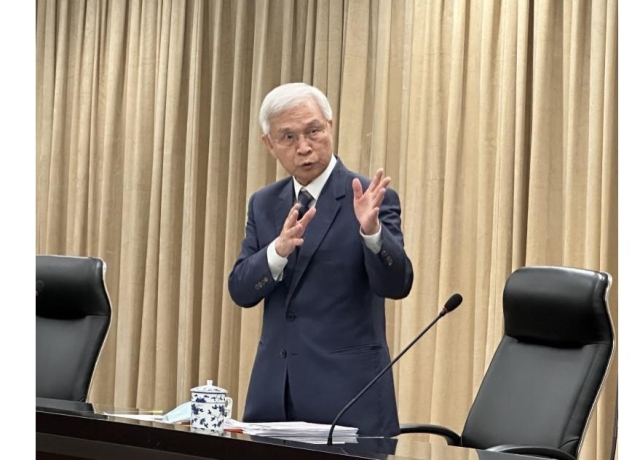 央行Q2決策已出手！專家預言：小建商不開發等死、開發找死
