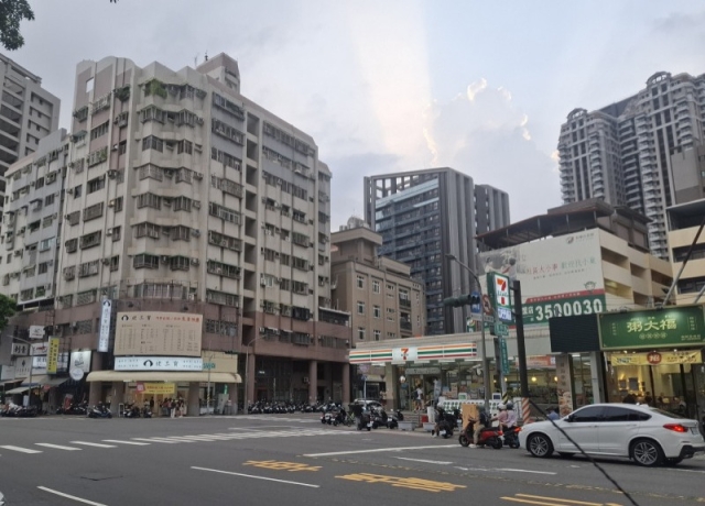 老屋不退流行 高雄市住宅買賣平均屋齡逾30年