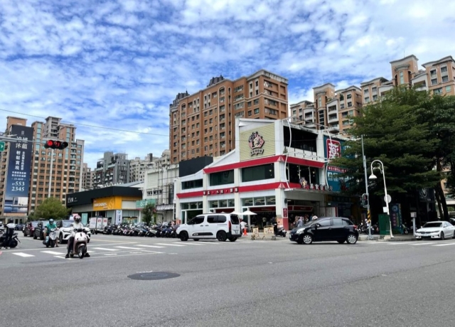 美術館南區商圈發展成熟 品牌建商紛高價購地卡位 成支撐高檔房價指標區