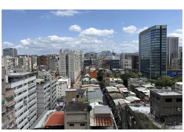 建商房屋首次出售 免課重稅