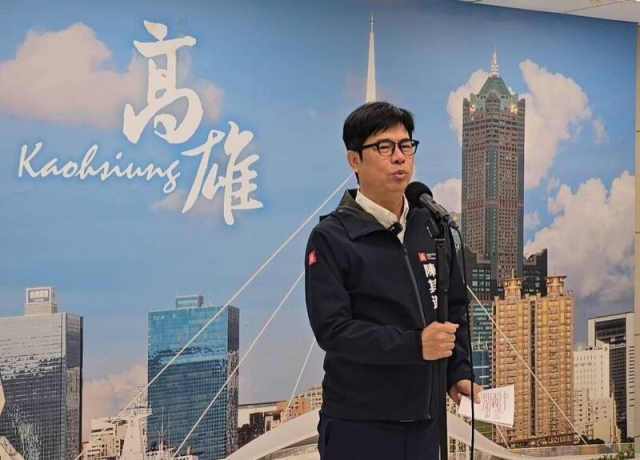 輝達+鴻海「自駕計程車」2028高雄首發 陳其邁:全球城市典範