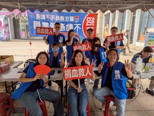 LINE_ALBUM_20251129漢神巨蛋捐血站_251201_55