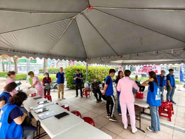 LINE_ALBUM_20251129漢神巨蛋捐血站_251201_21