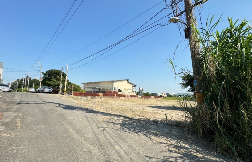 湖內大面寬農地