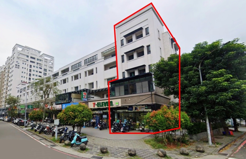 南科穩收租三角窗金店面