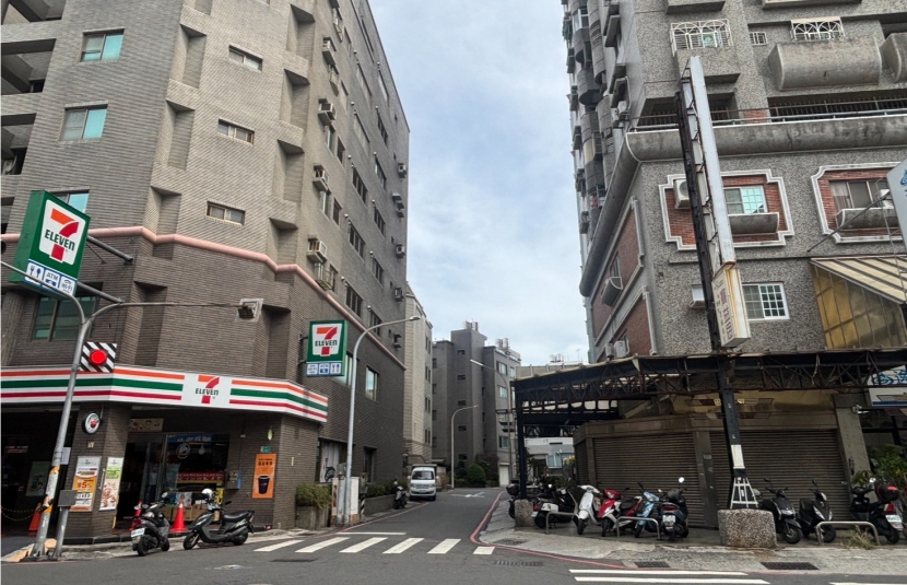 南紡角窗店面