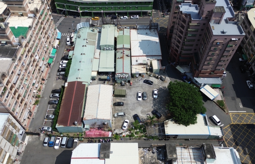 楠梓德賢商圈四面臨路建地