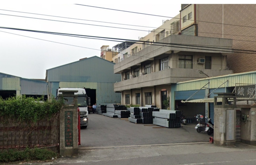 大寮市區千坪鋼鐵廠