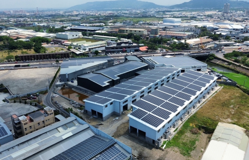 岡山北路近本洲工業區廠房出租
