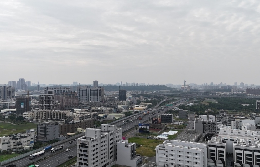 榮總旁增值農地