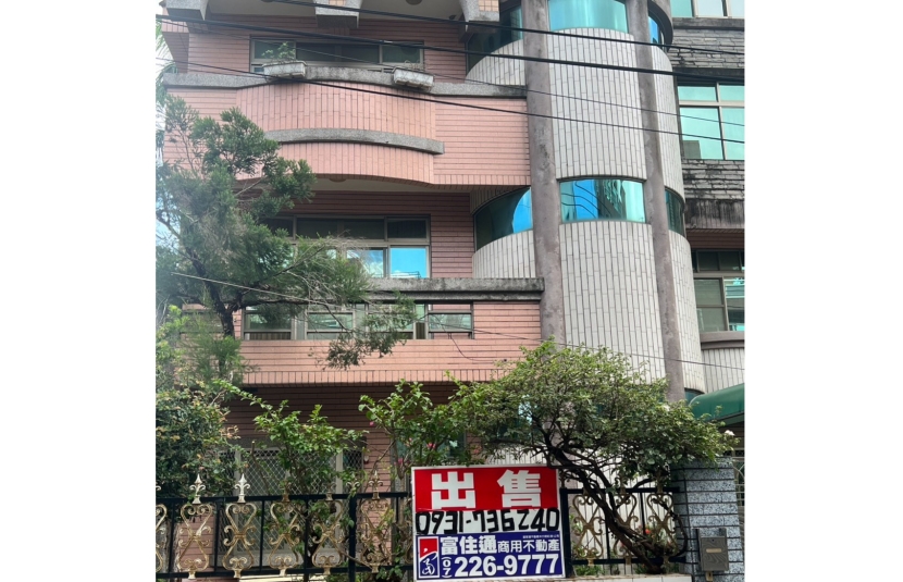 仁武▲角窗車庫別墅