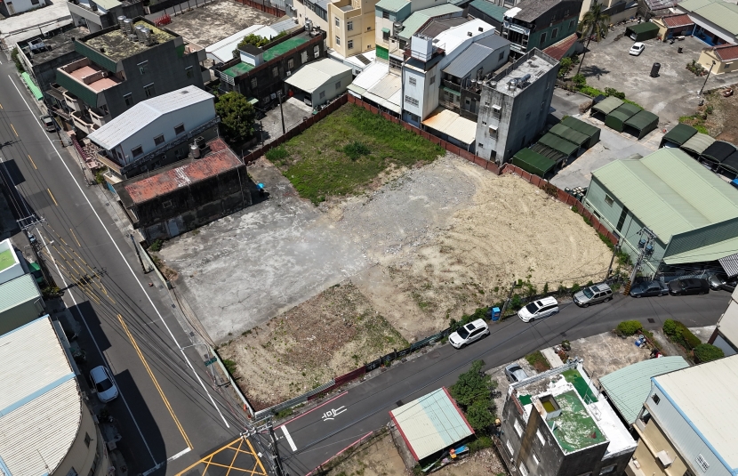 路竹地王建地