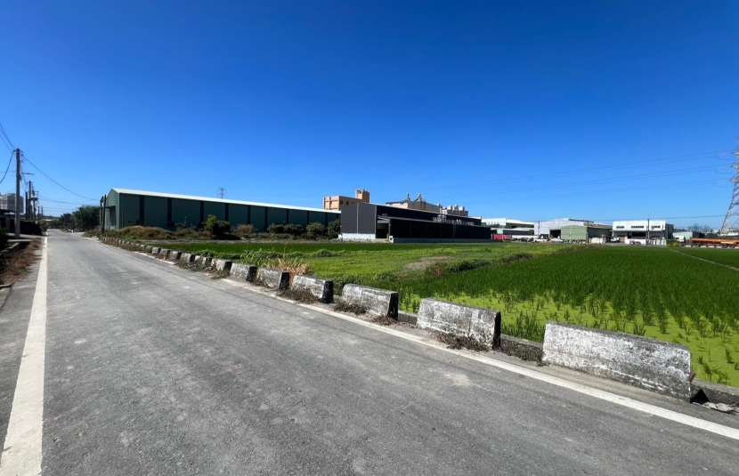 大寮三隆路上低總價農地