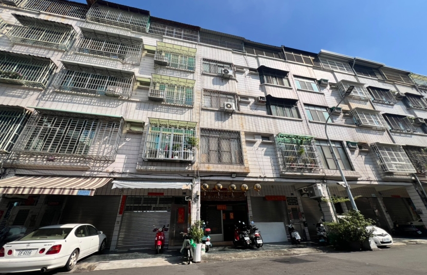 楠梓智昌街透天住宅