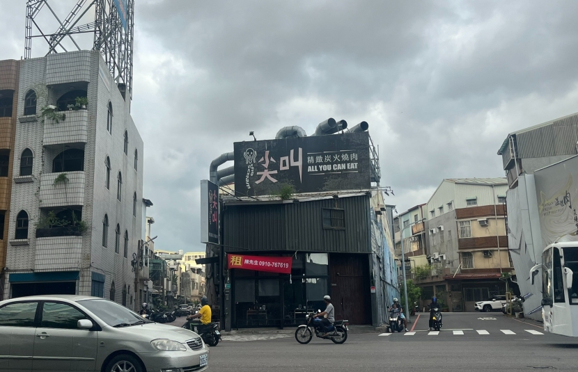南紡夢時代角窗金店
