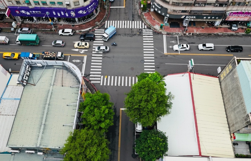 覺民路黃金三角窗店面