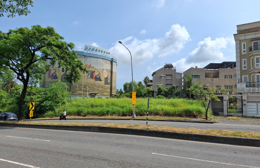 坪頂國小臨路方正建地