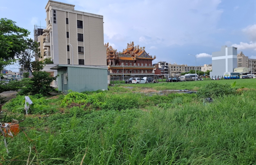 新五甲臨大路方正建地